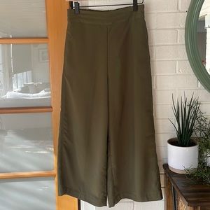 Madewell Olive Green Huston Pull on Cropped Pants